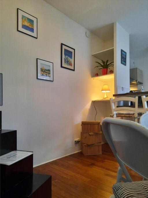 A 10 Minutes De La Plage, Charmant Studio De 25 M² Marsilya Dış mekan fotoğraf